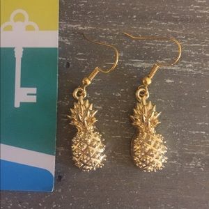 New pineapple gold earrings